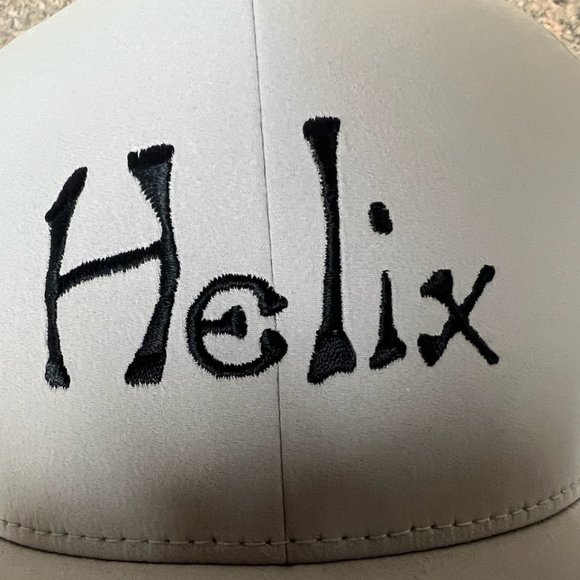 Helix Flex-fit delta golf/baseball hat light grey - Picture 4 of 6